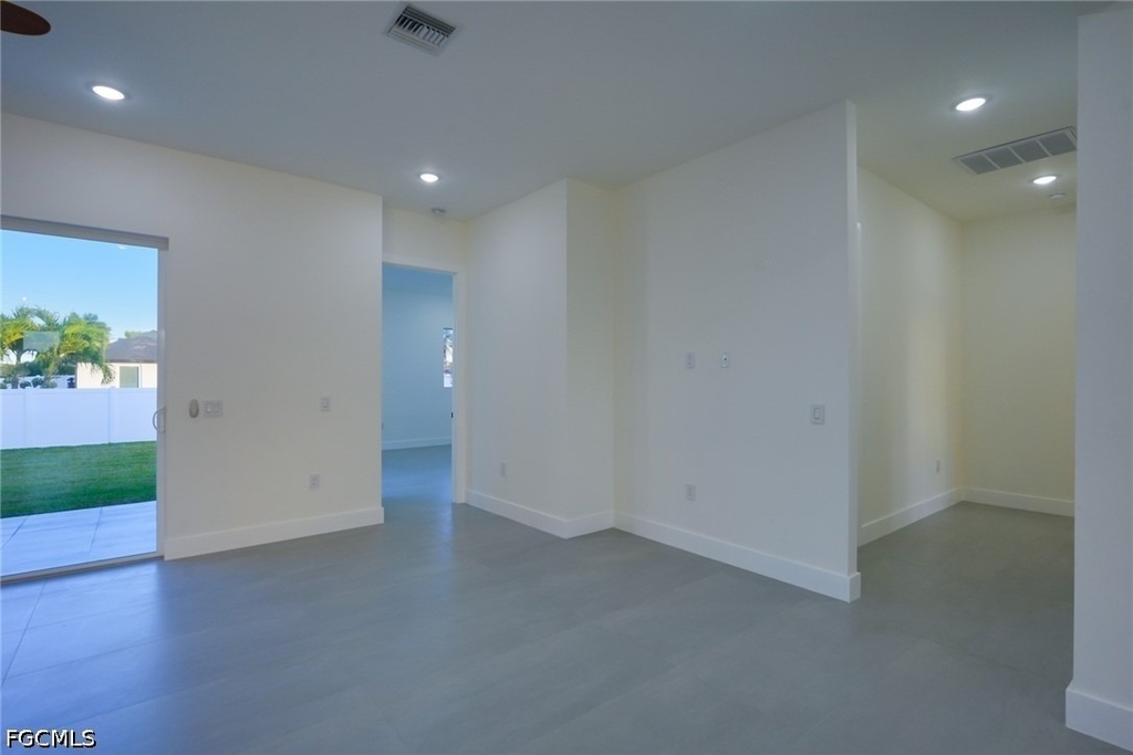 5 Sw 26th Place - Photo 14