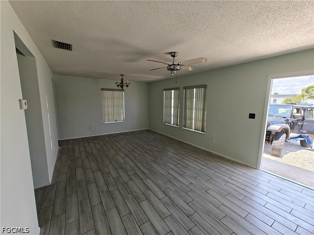 26 Temple Court - Photo 4