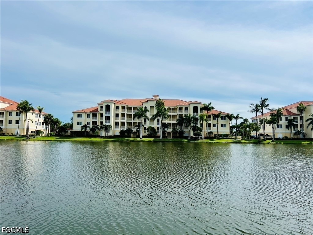 20061 Sanibel View Circle - Photo 0