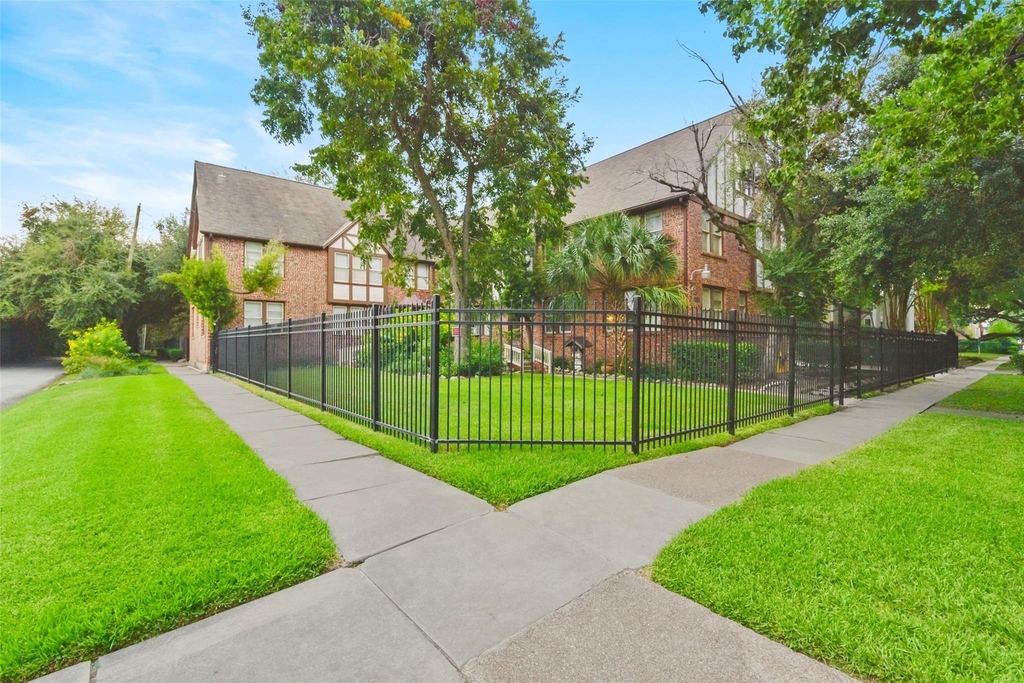 436 Westmoreland Street - Photo 21
