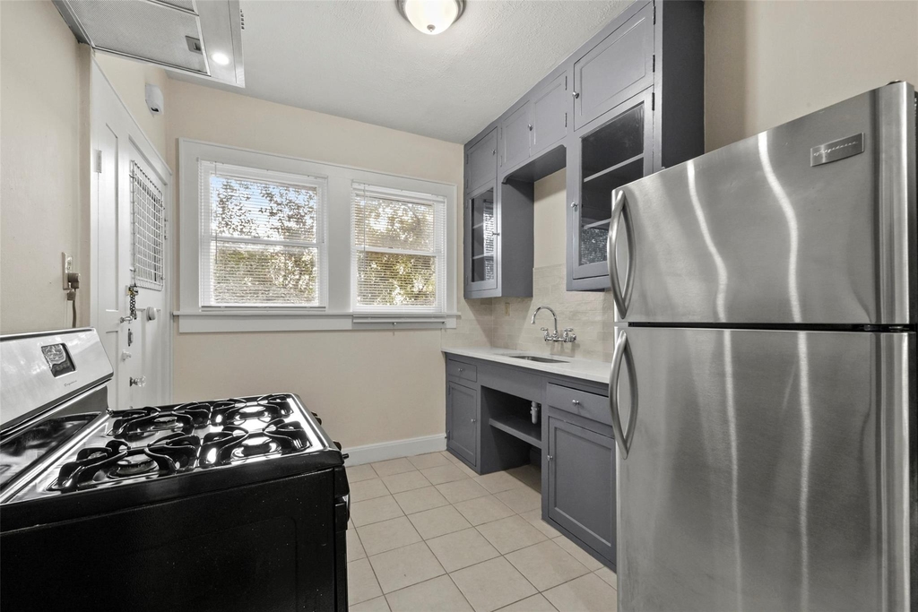 436 Westmoreland Street - Photo 9