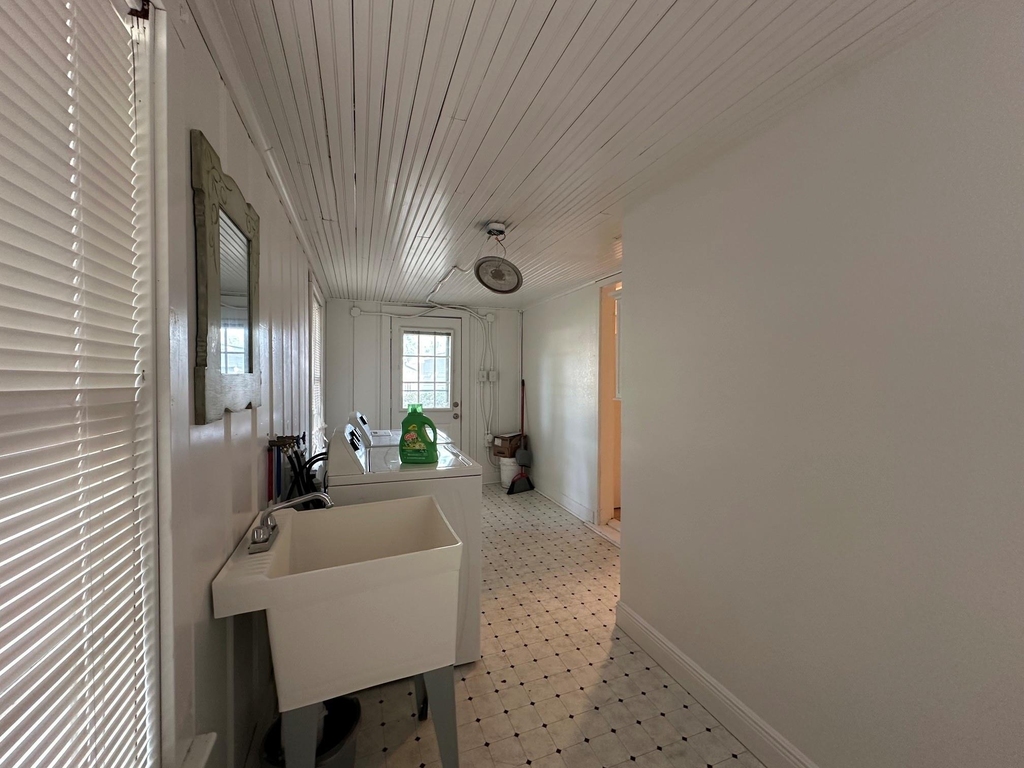 706 W Willis Street - Photo 7