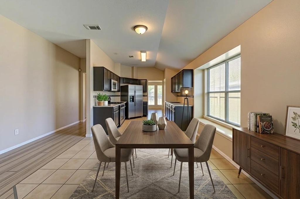 5349 Pinewood Terrace - Photo 12