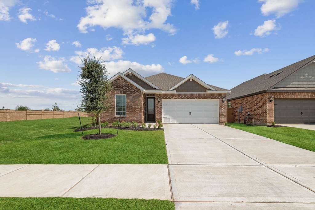 1119 Campside Drive - Photo 0