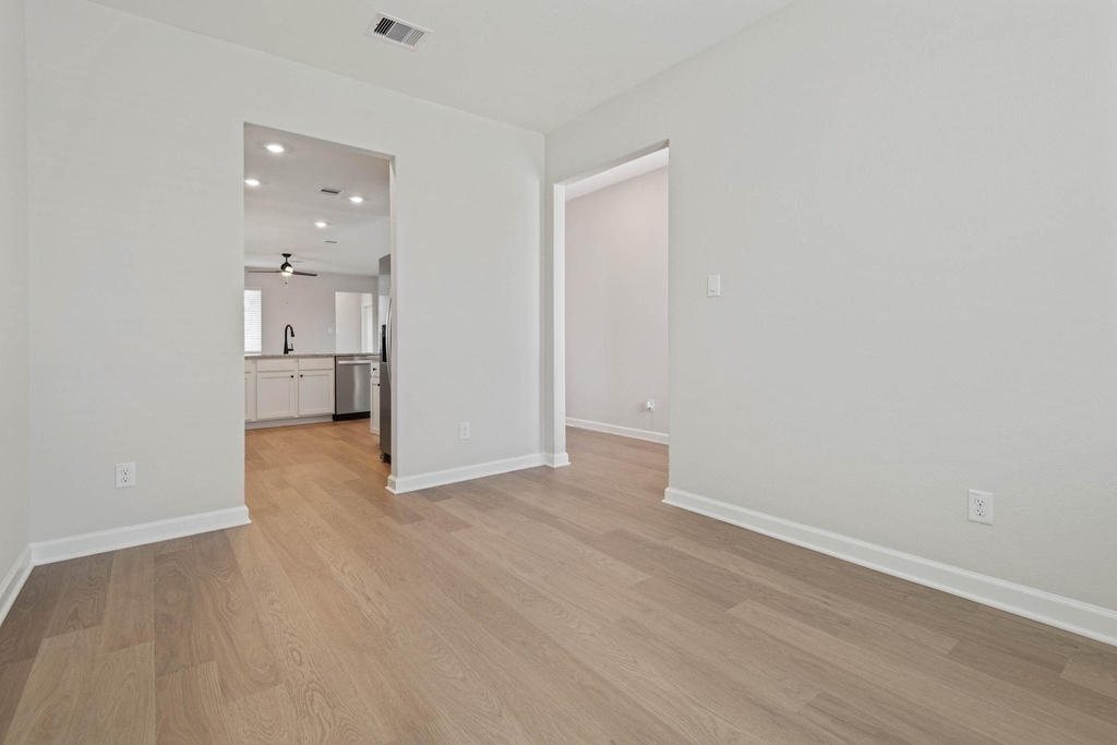 1119 Campside Drive - Photo 2