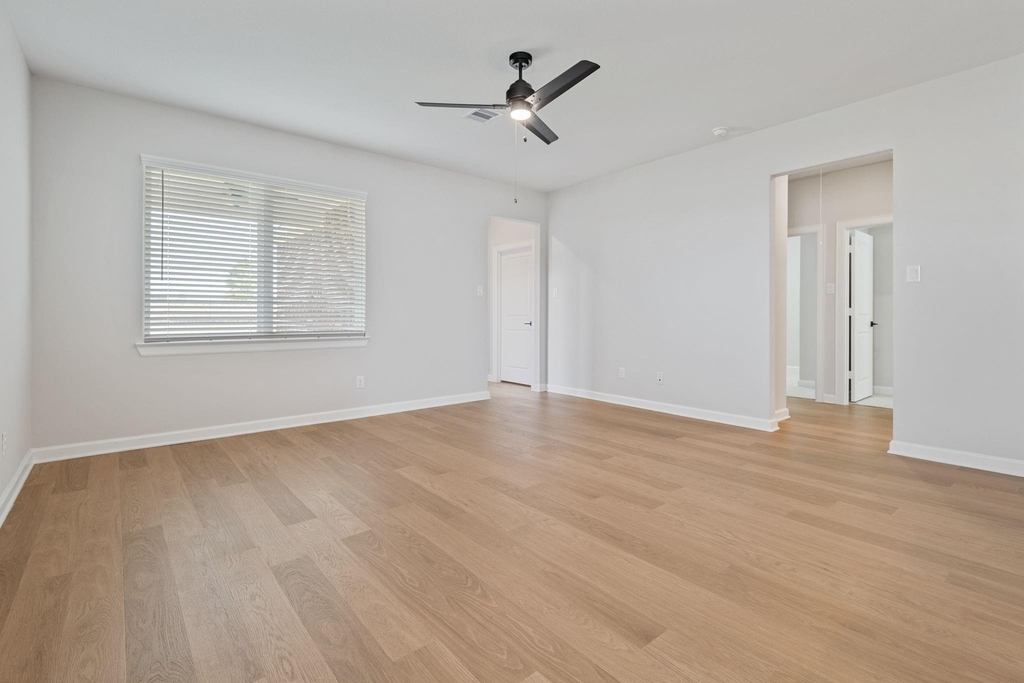 1119 Campside Drive - Photo 8