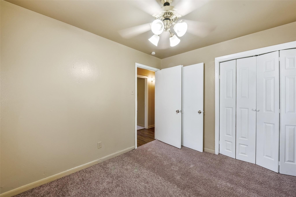 5503 S Acres Drive - Photo 18