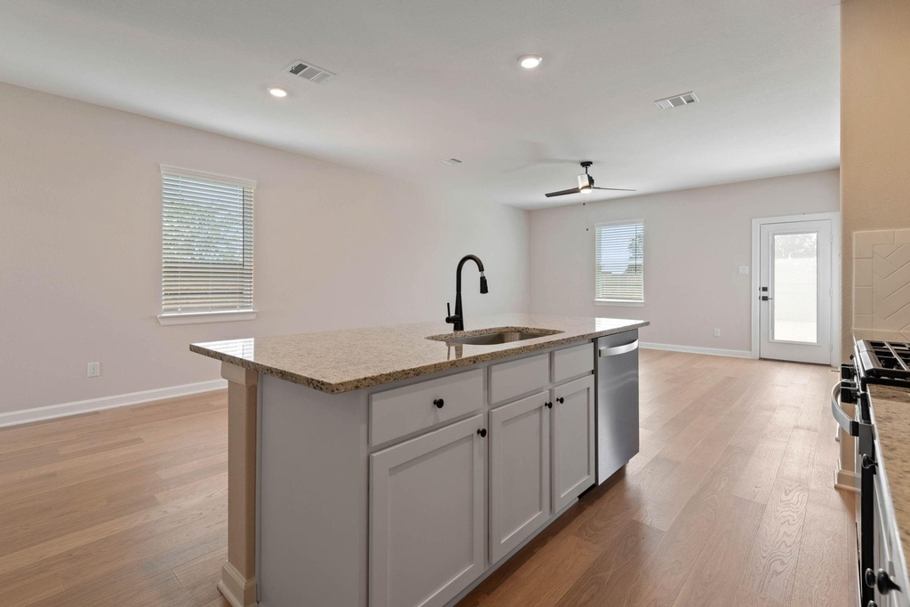 1107 Campside Drive - Photo 8