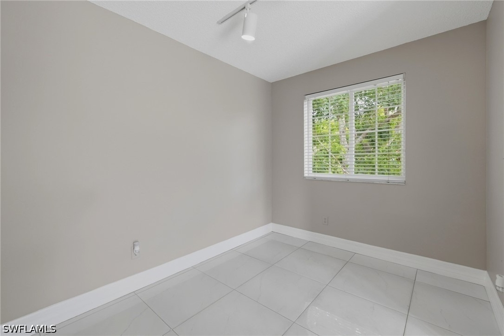 1265 Wildwood Lakes Boulevard - Photo 16