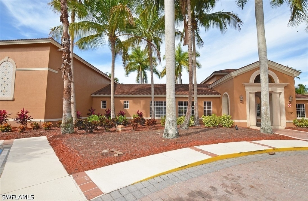 1265 Wildwood Lakes Boulevard - Photo 4