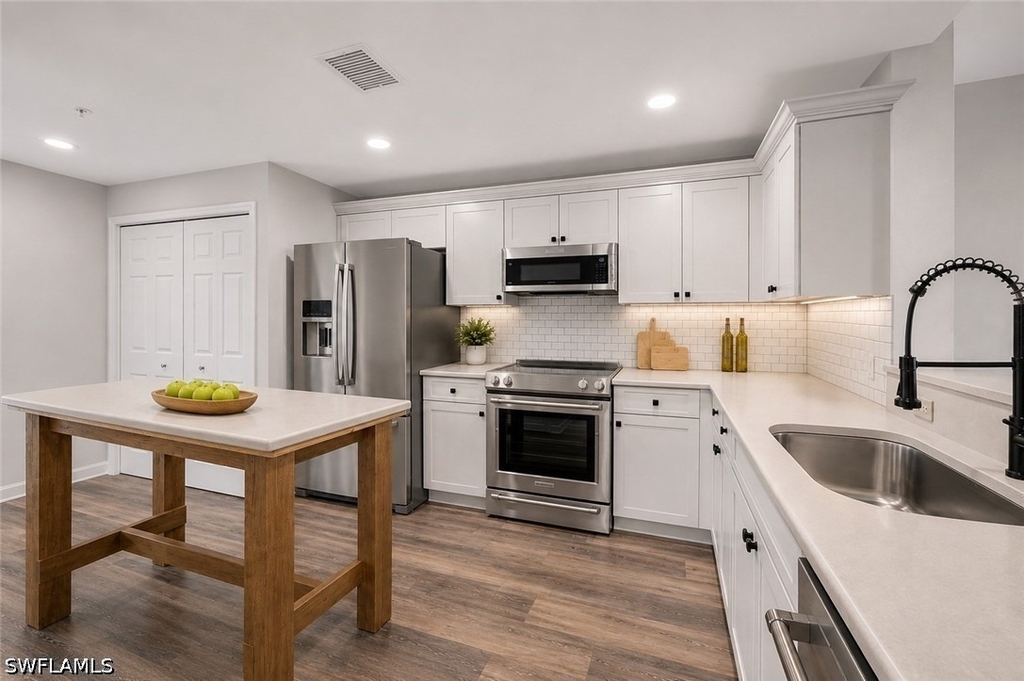 3029 Driftwood Way - Photo 1