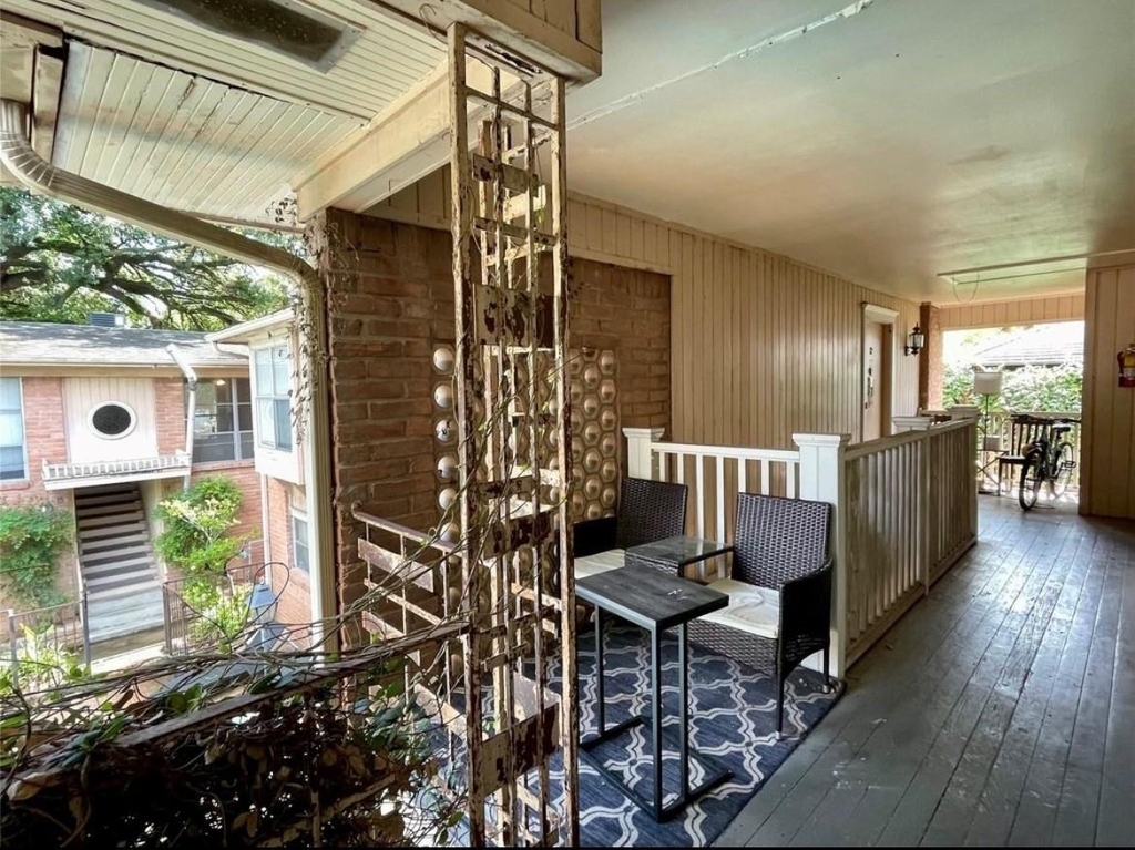 3420 Mount Vernon Street - Photo 0