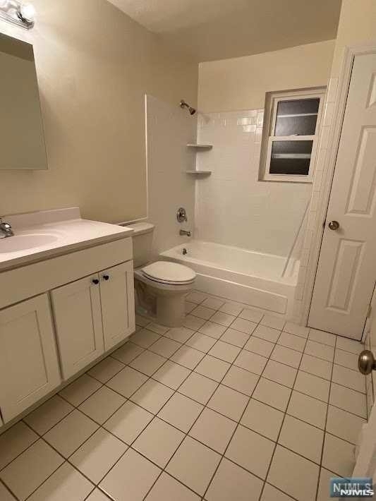 636 Godwin - Photo 4