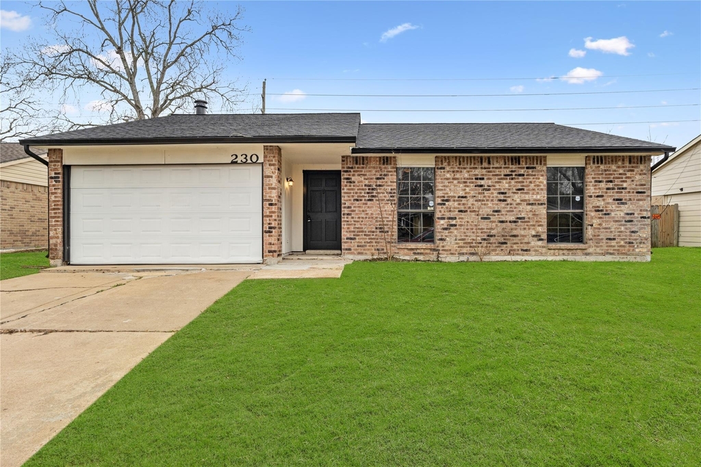 230 Tara Plantation Dr - Photo 0