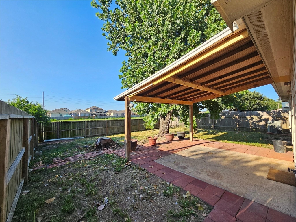 13111 Cherryglade Court - Photo 20