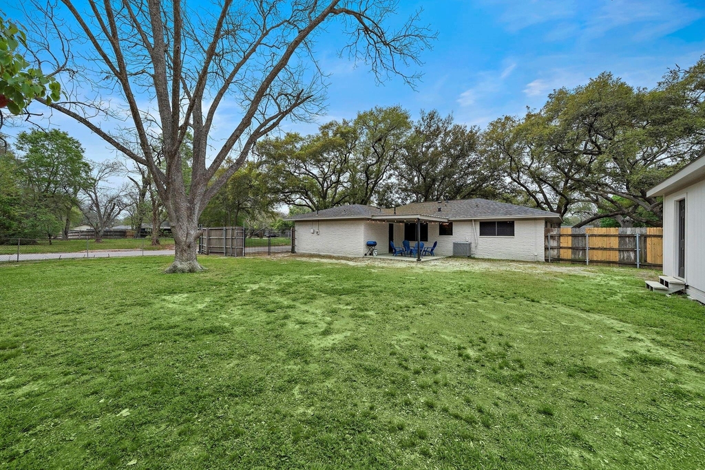 1606 E Fayle Street - Photo 21