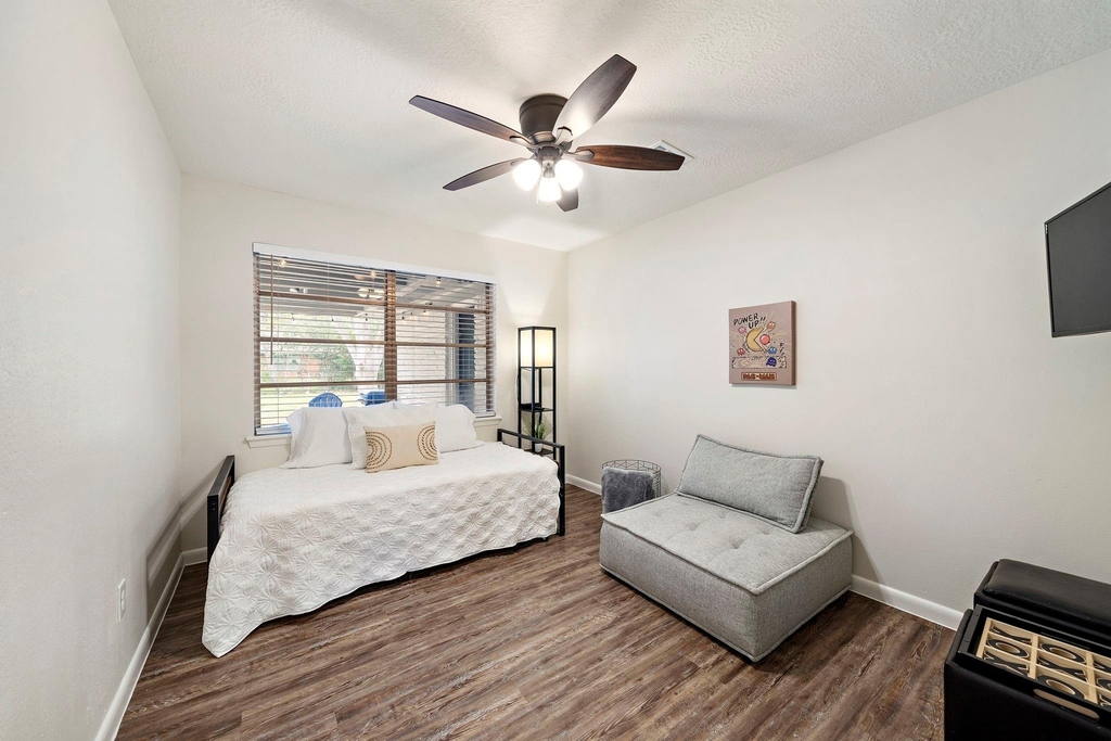1606 E Fayle Street - Photo 15