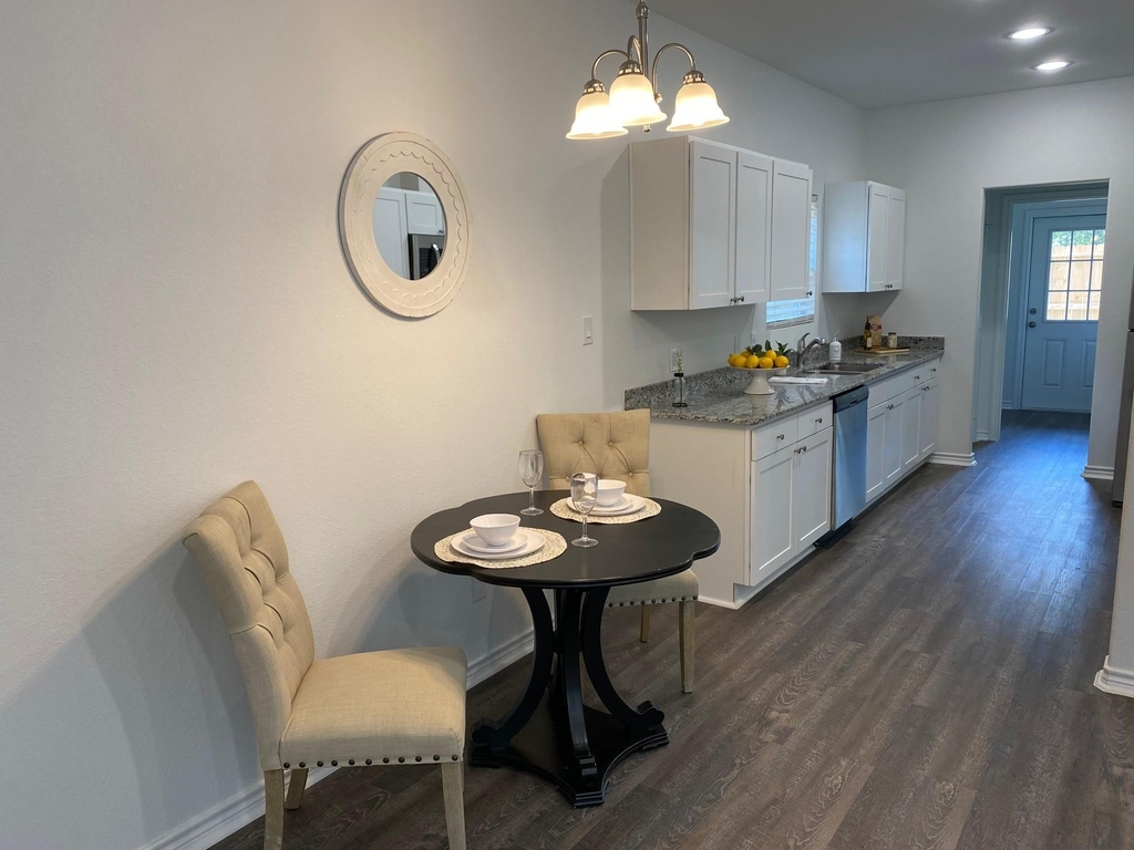 24029 Wildwood - Photo 5