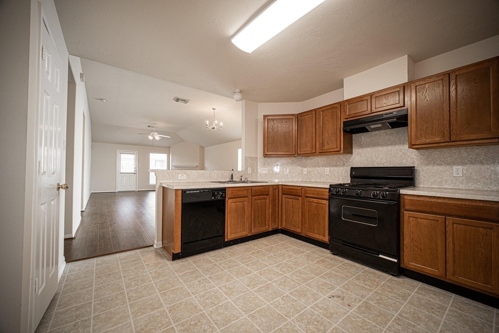 3610 Liberty Square Trail - Photo 5