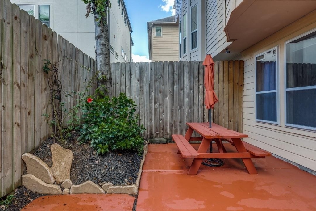 4110 Woodhead Street - Photo 12