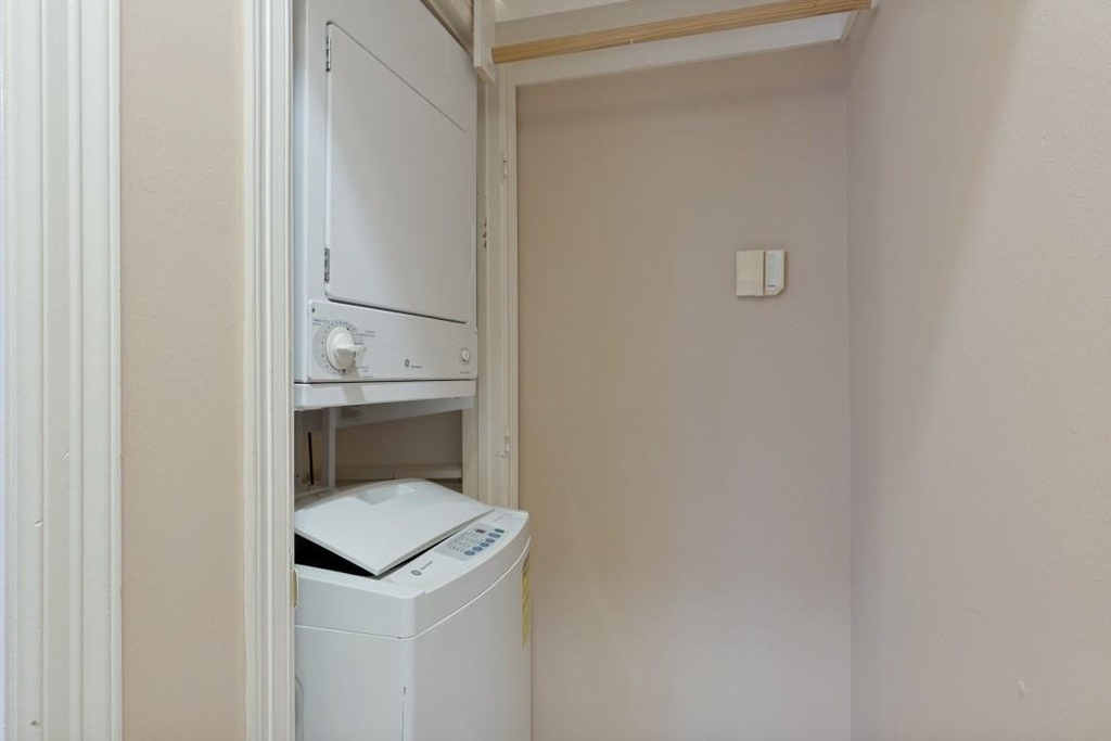 4110 Woodhead Street - Photo 10