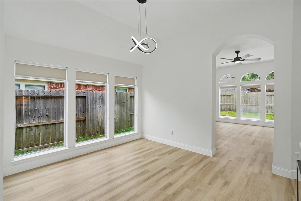2905 Summer Cape Court - Photo 10