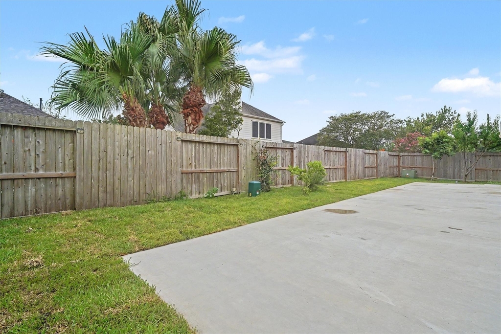 2905 Summer Cape Court - Photo 27