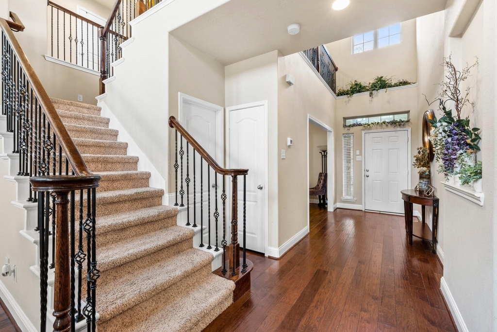 25915 Lockspur Court - Photo 8