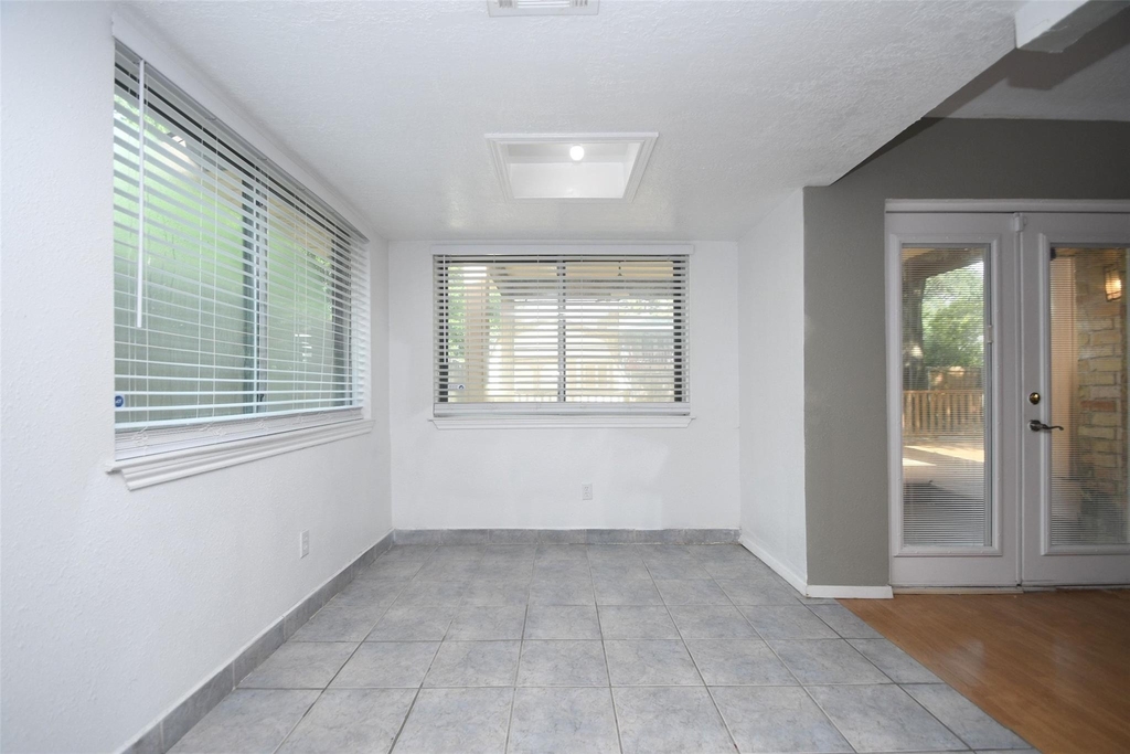 510 Chambly Drive - Photo 31