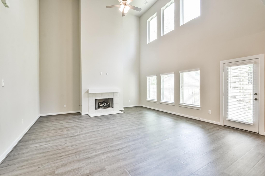 118 Prairie Dawn Circle - Photo 2