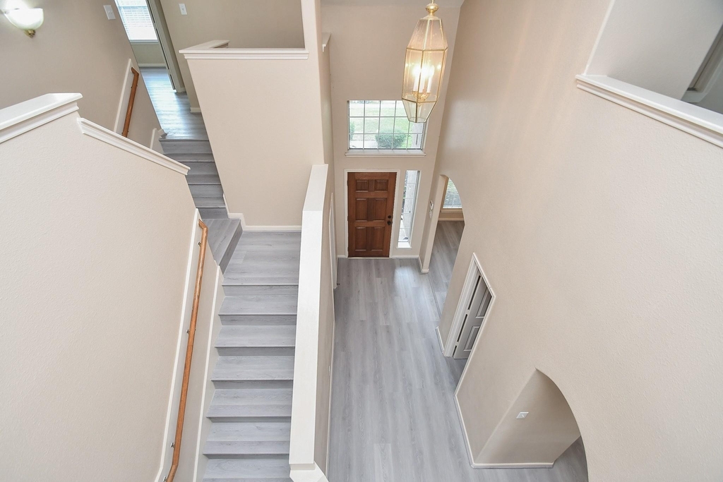 15114 Snow Hill Court - Photo 18
