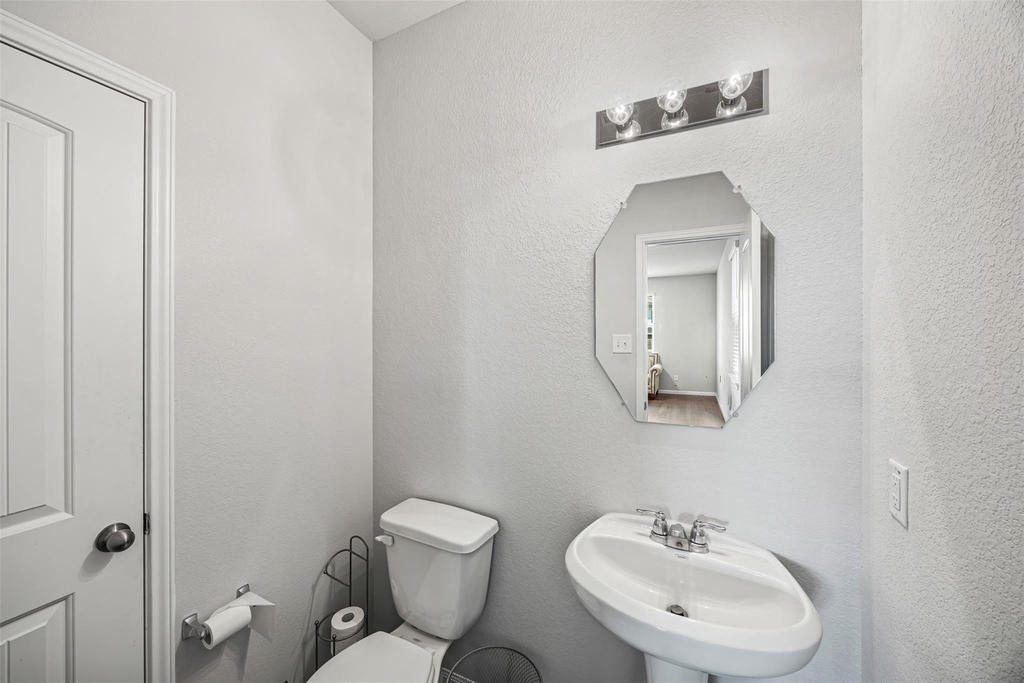3919 Faletti Drive - Photo 9
