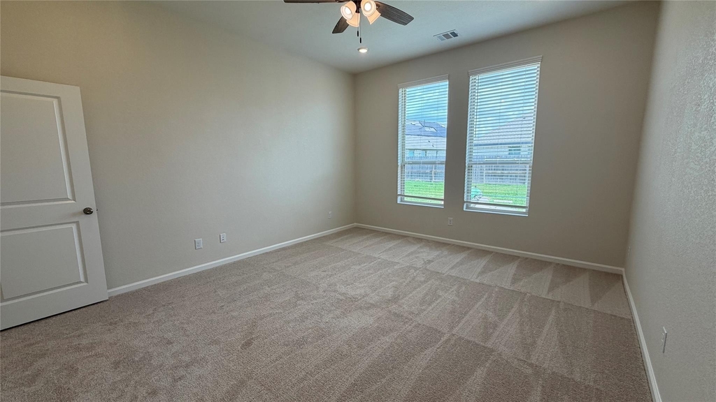 5089 Andorra Bend Lane - Photo 15