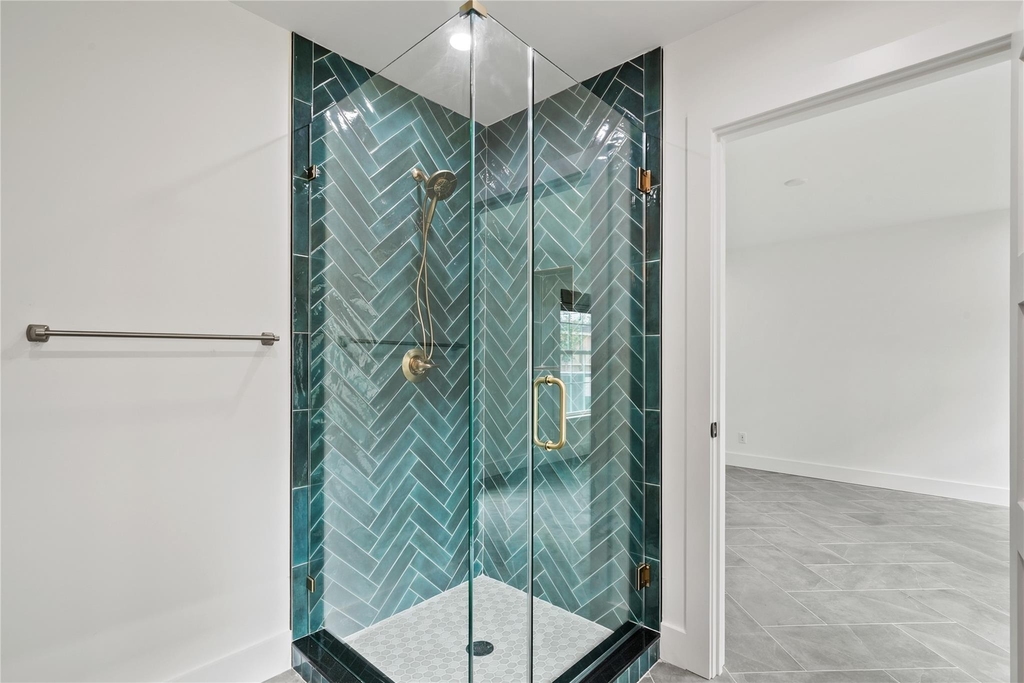 312 W 31st Street - Photo 28