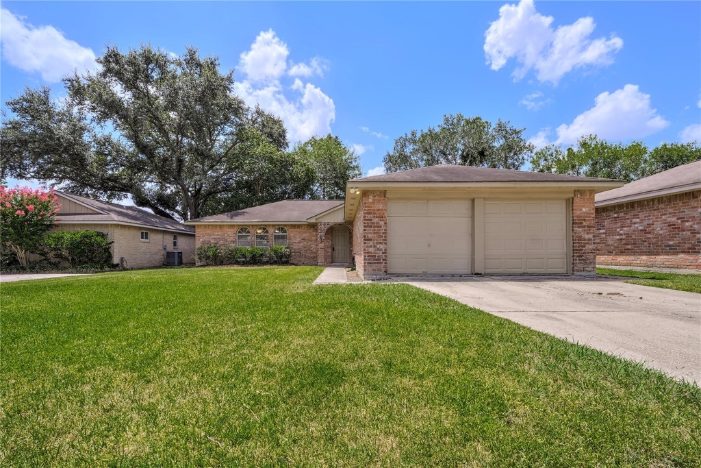 14119 Bella Drive - Photo 0