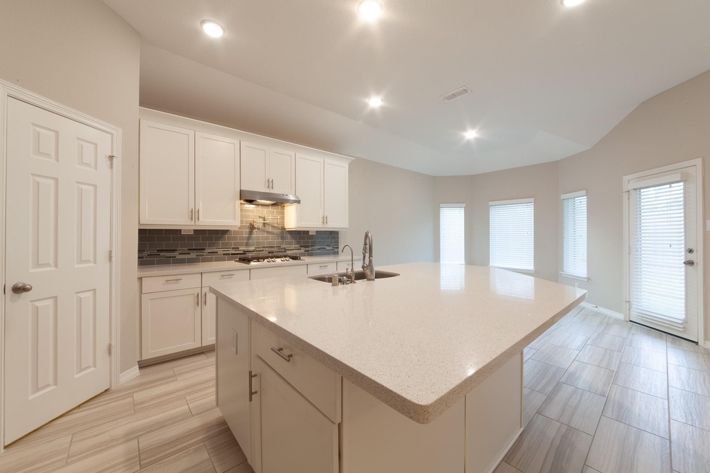 22138 Grand Mist Drive - Photo 7