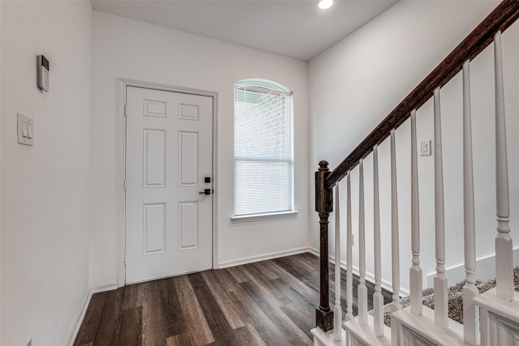 12721 Plummersville Street - Photo 1
