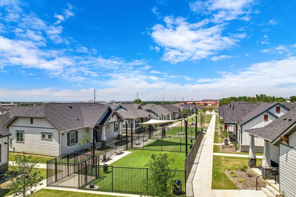 7216 Tall Tree Drive - Photo 32