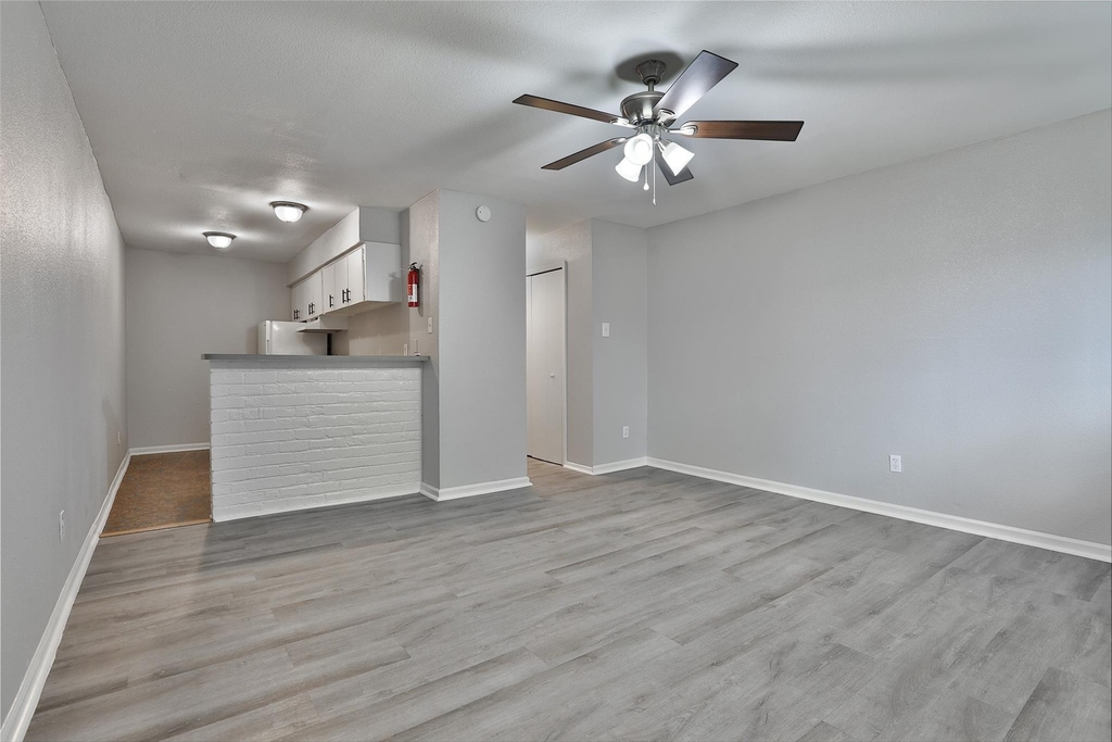1840 Richmond Avenue - Photo 6