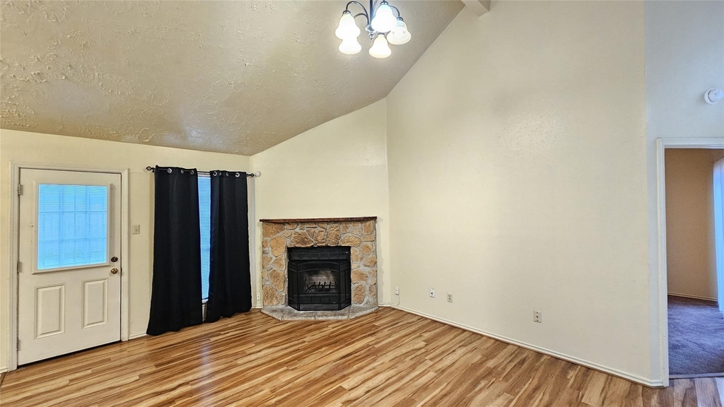 8731 Croteau Drive - Photo 2