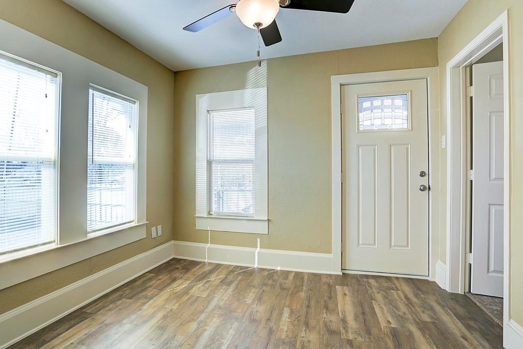 4809 Eli Street - Photo 2