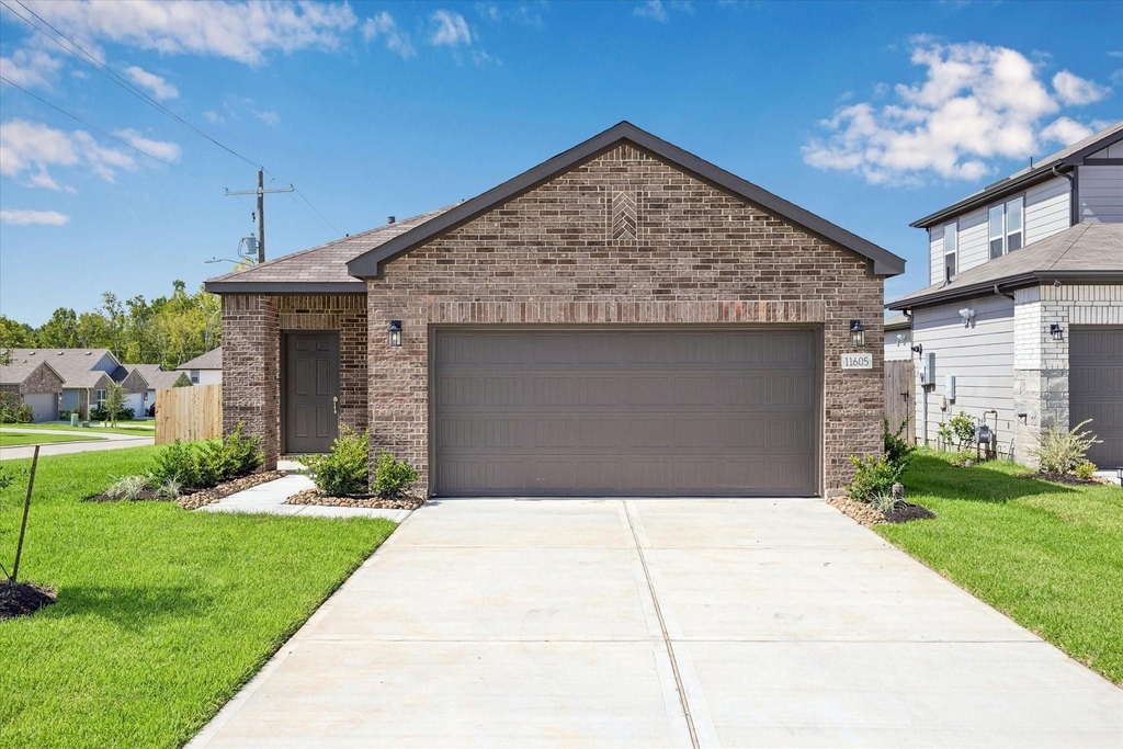 11605 Whirlaway Drive - Photo 0