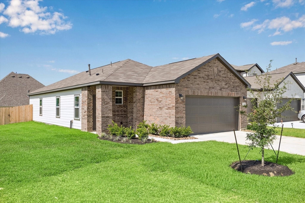 11605 Whirlaway Drive - Photo 1