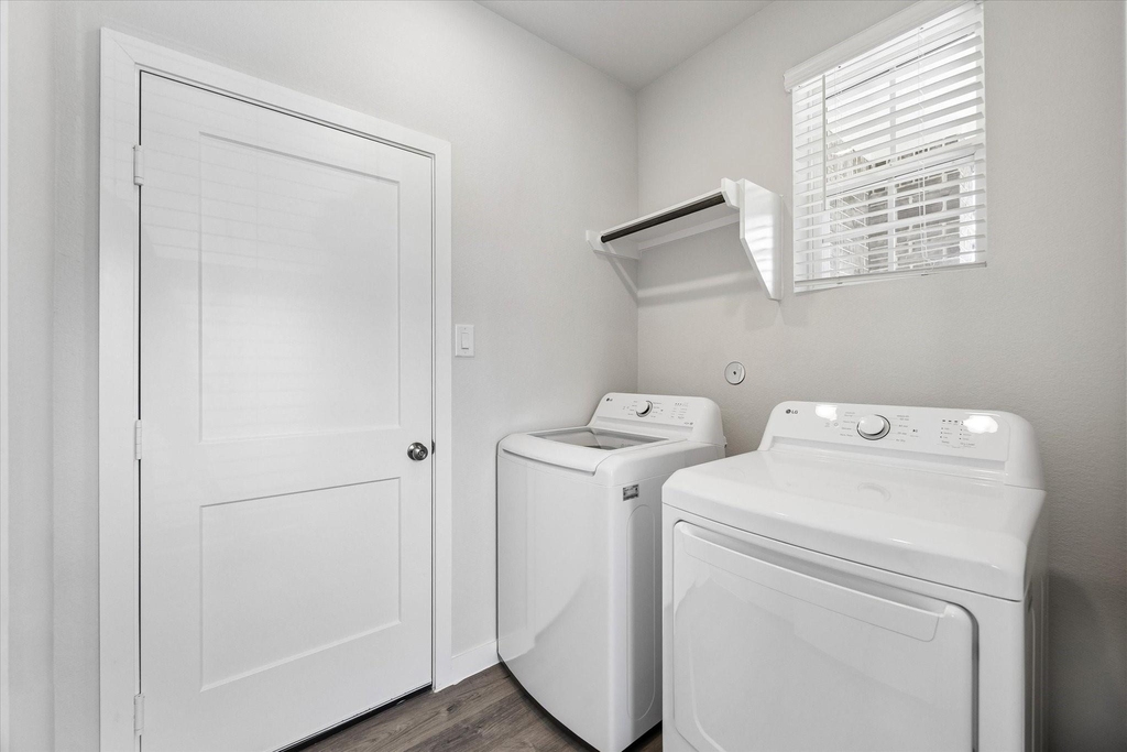 11605 Whirlaway Drive - Photo 16