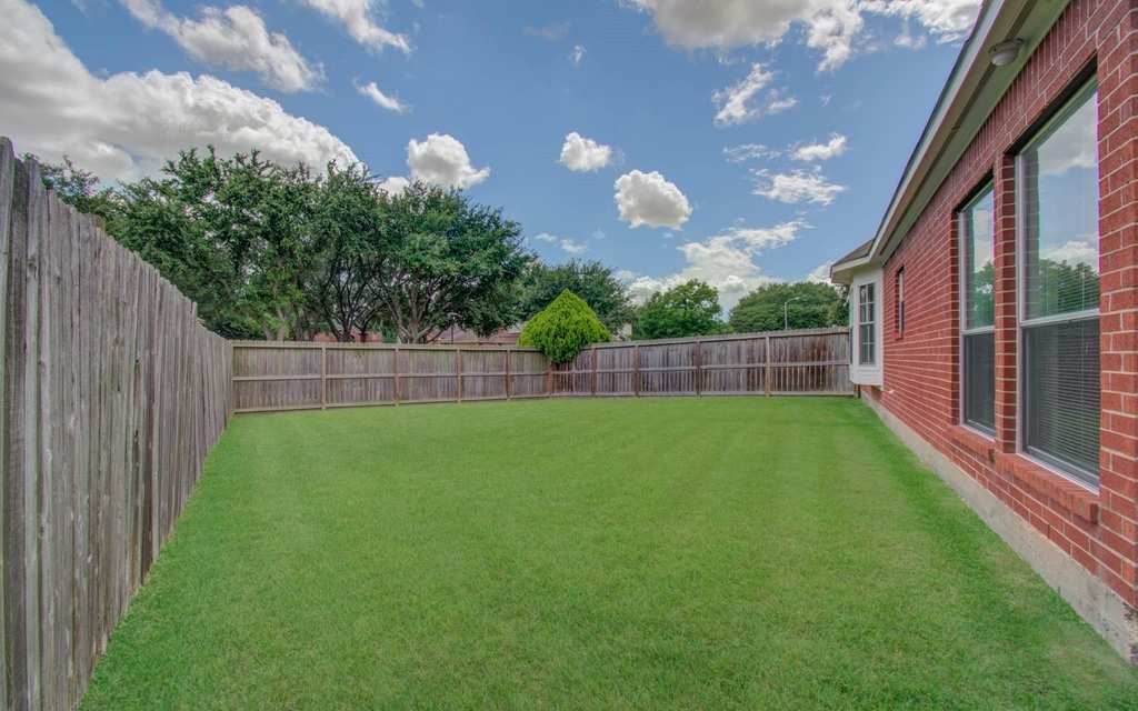 3043 W Hampton Drive - Photo 47