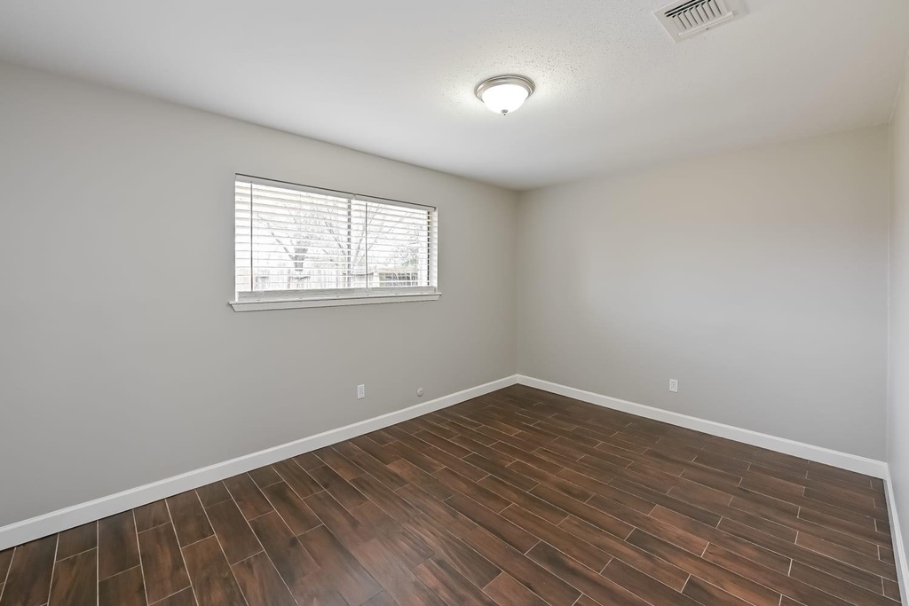 11122 Kirwin Lane - Photo 10