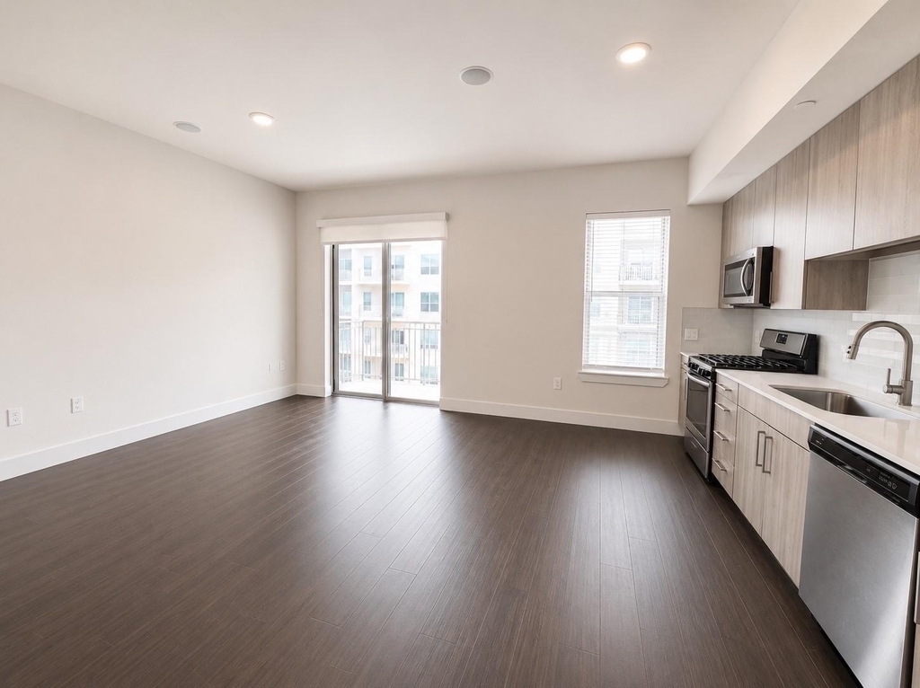 3120 Smith Street - Photo 0