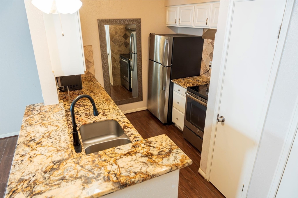 829 Wax Myrtle Lane - Photo 12