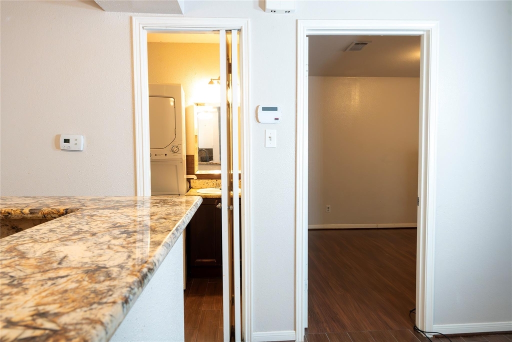 829 Wax Myrtle Lane - Photo 5