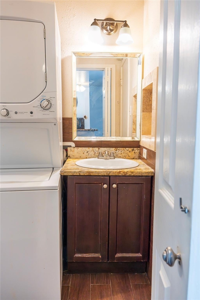 829 Wax Myrtle Lane - Photo 8